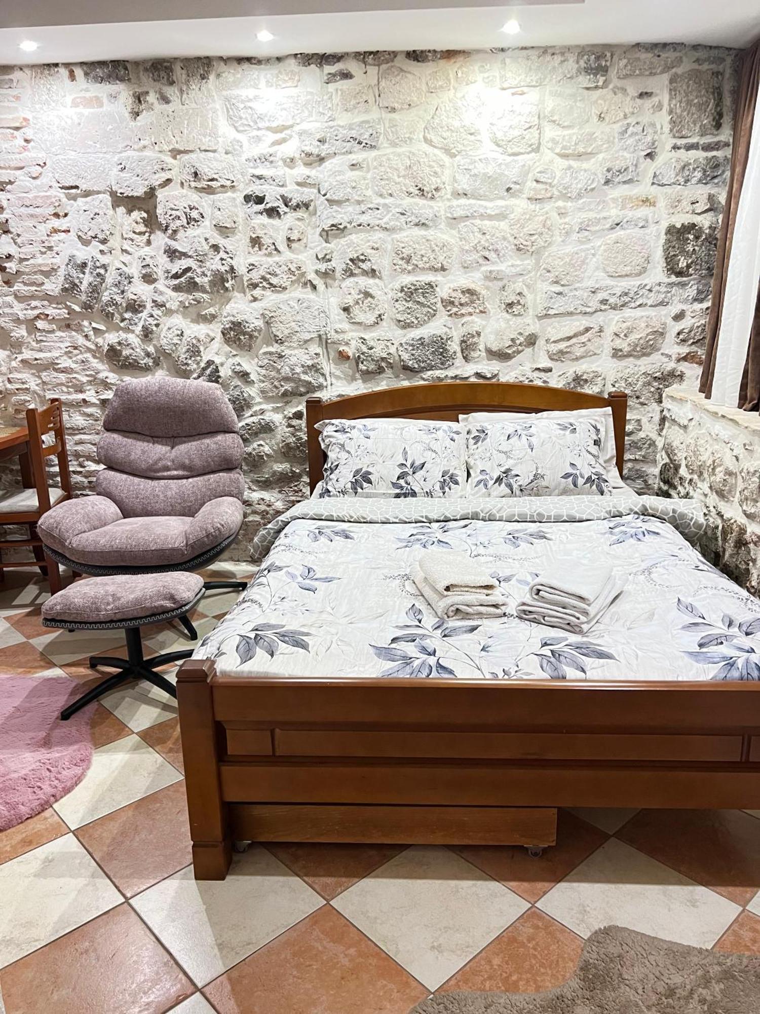 Little Bay Apartments Kotor Szoba fotó