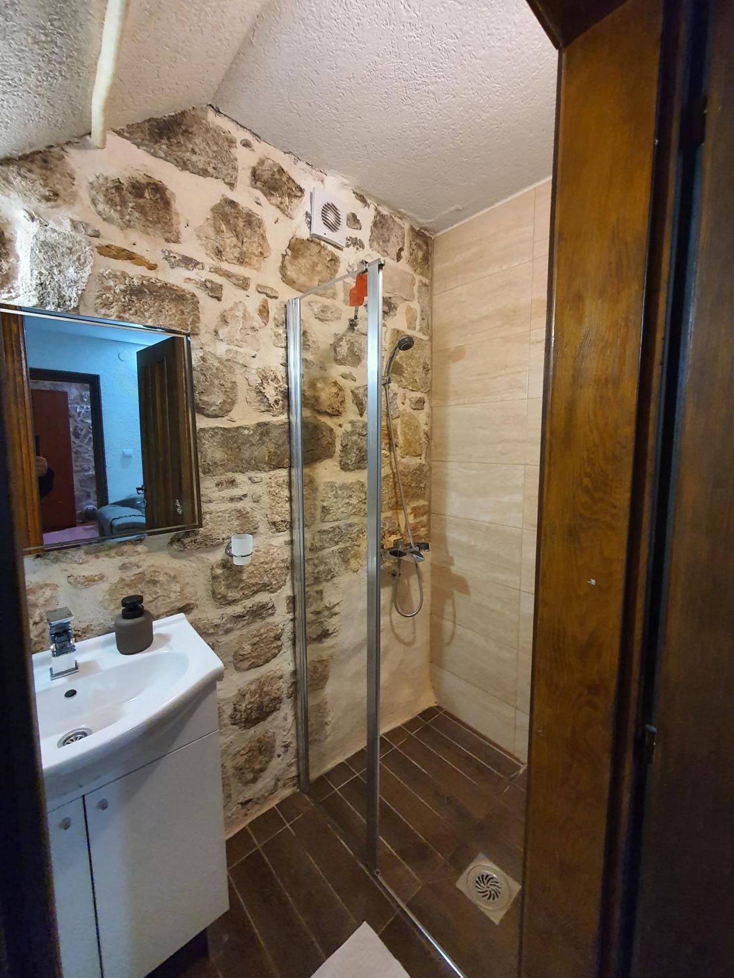 Little Bay Apartments Kotor Kültér fotó